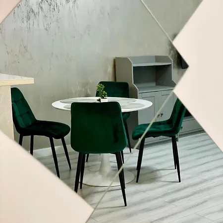 Hello Sunshine 아파트 *